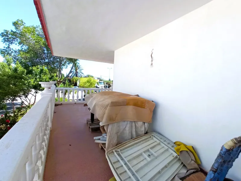 INDEPENDENT VILLA OF 500M2 - LAND OF 10,000M2 NEXT TO BONALBA - MUCHAMIEL