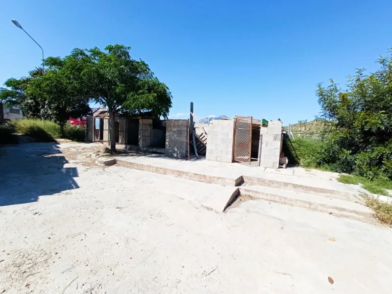 INDEPENDENT VILLA OF 500M2 - LAND OF 10,000M2 NEXT TO BONALBA - MUCHAMIEL