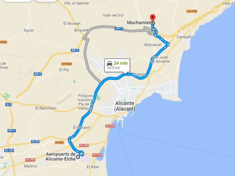INDEPENDENT VILLA OF 500M2 - LAND OF 10,000M2 NEXT TO BONALBA - MUCHAMIEL