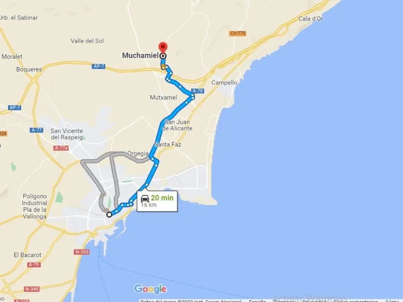 INDEPENDENT VILLA OF 500M2 - LAND OF 10,000M2 NEXT TO BONALBA - MUCHAMIEL