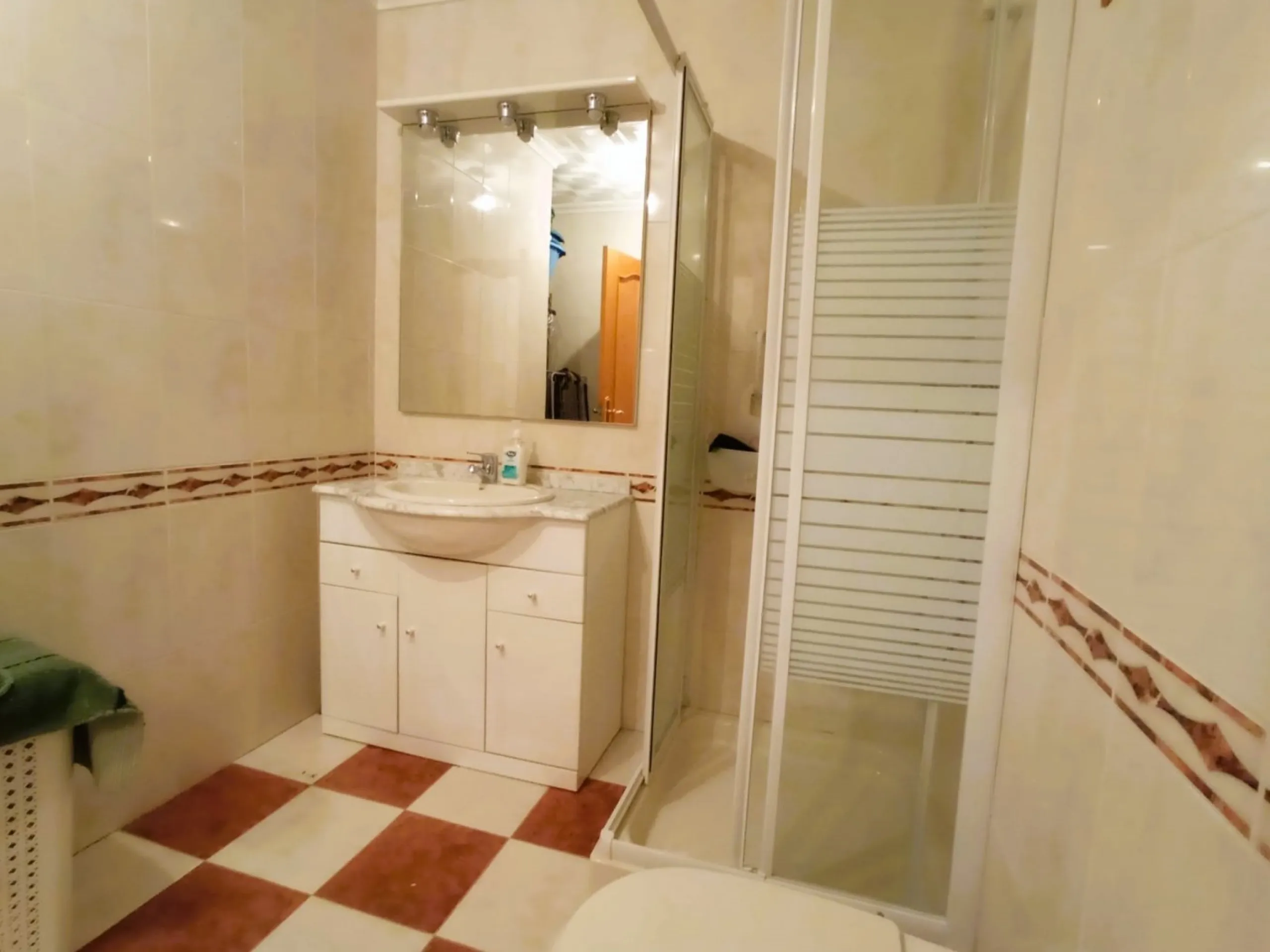 INDEPENDENT VILLA OF 500M2 - LAND OF 10,000M2 NEXT TO BONALBA - MUCHAMIEL