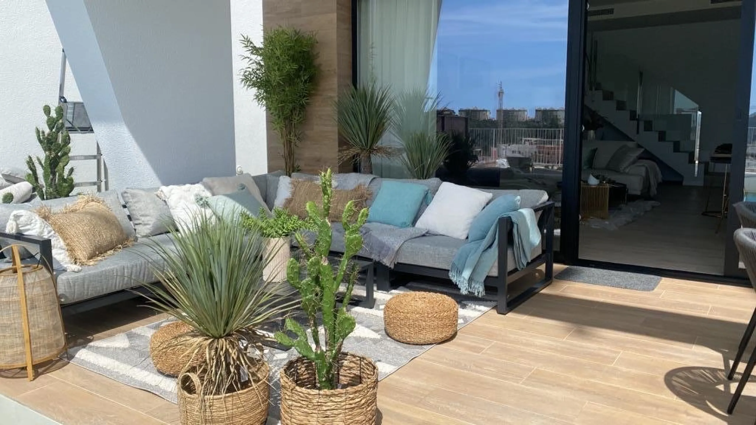 VILLA FOR SALE IN FINESTRAT