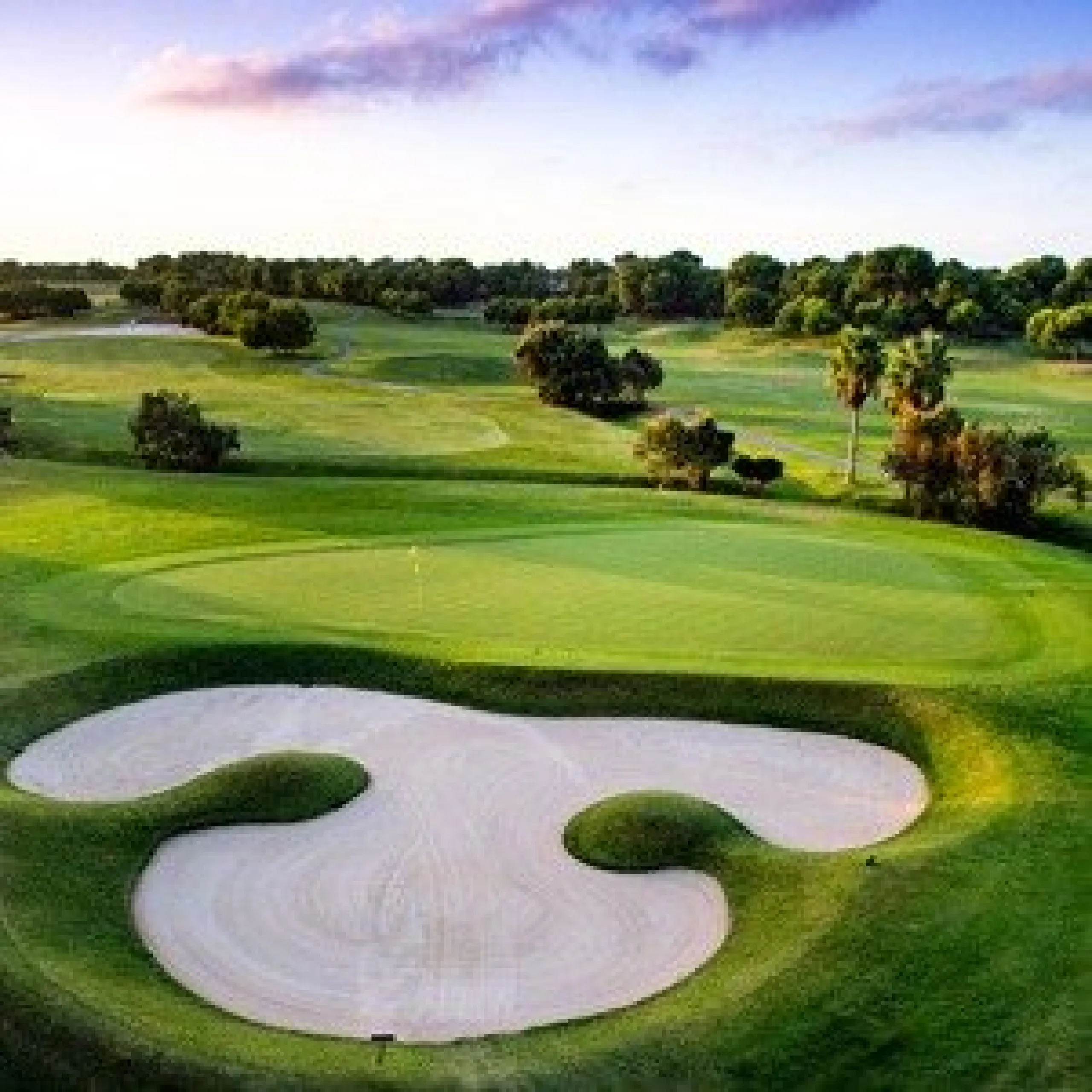 VILLAS DE OBRA NUEVA EN PILAR DE LA HORADADA EN EL CAMPO DE GOLF