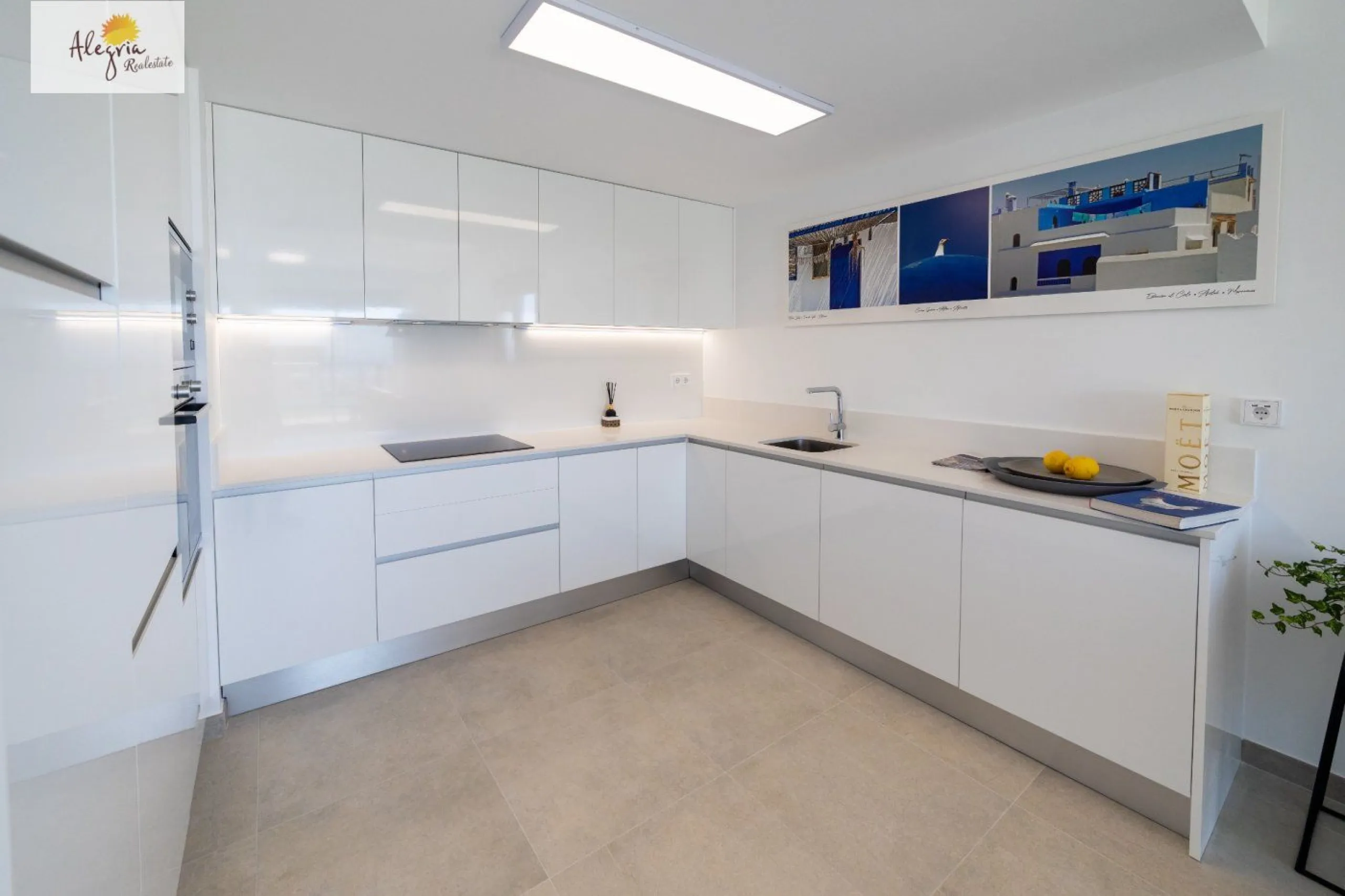 APARTAMENTOS EN OBRA NUEVA EN GRAN ALACANT EN VENTA