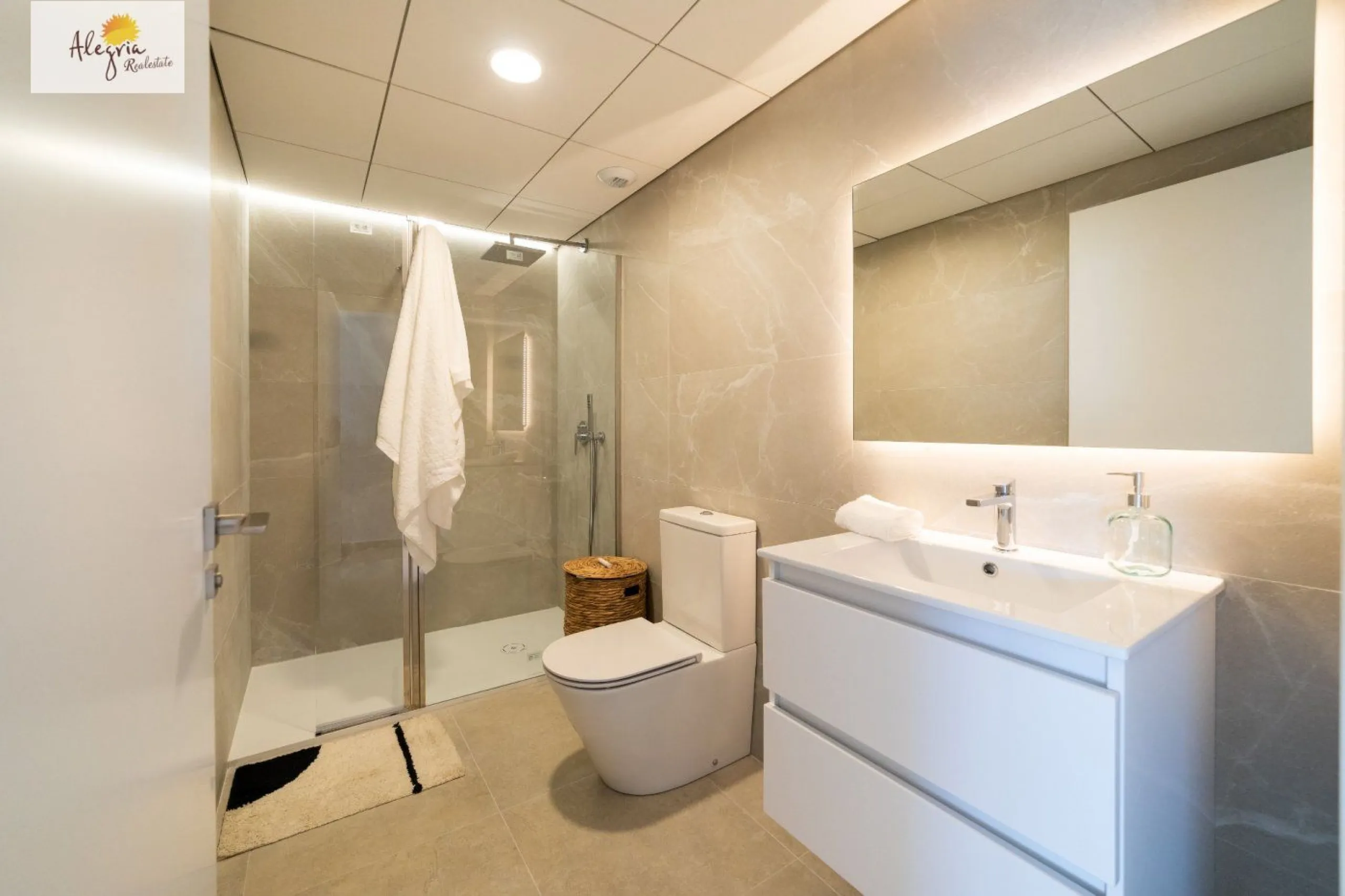 APARTAMENTOS EN OBRA NUEVA EN GRAN ALACANT EN VENTA