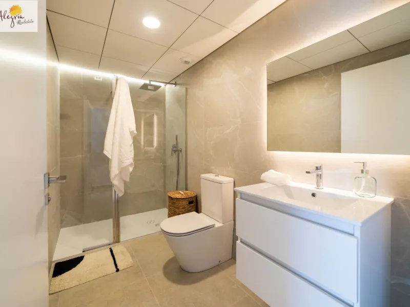 APARTAMENTOS EN OBRA NUEVA EN GRAN ALACANT EN VENTA