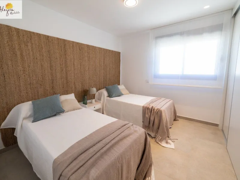 APARTAMENTOS EN OBRA NUEVA EN GRAN ALACANT EN VENTA