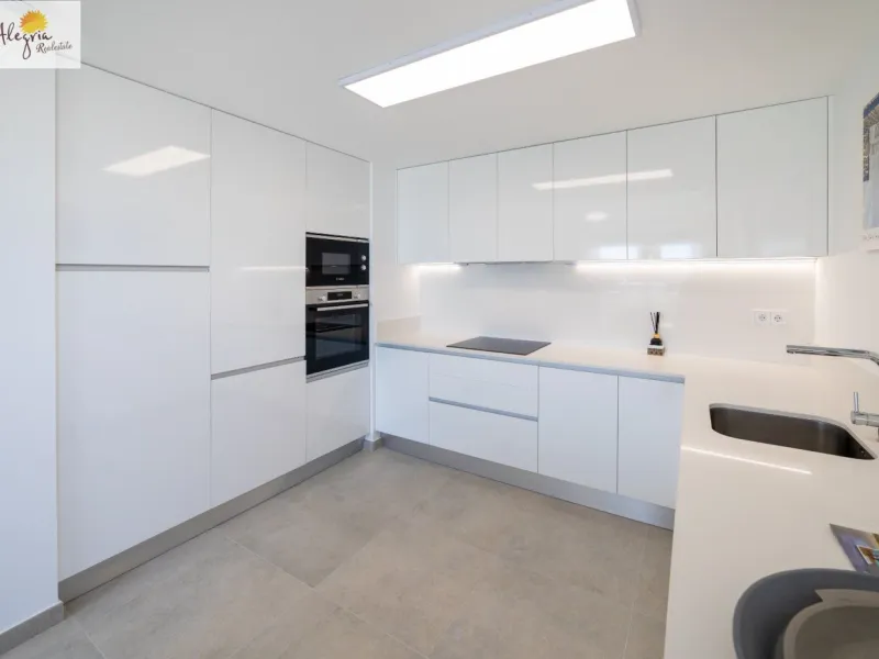 APARTAMENTOS EN OBRA NUEVA EN GRAN ALACANT EN VENTA