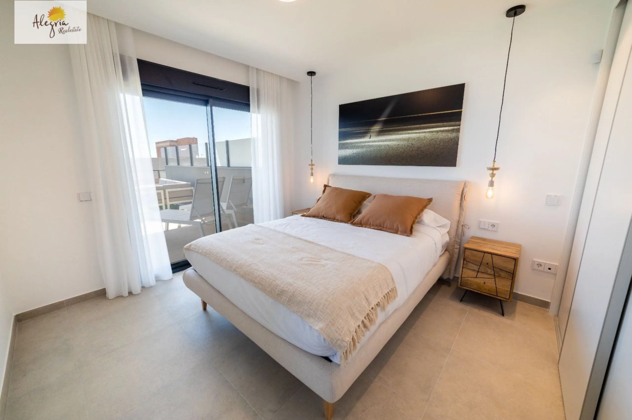 APARTAMENTOS EN OBRA NUEVA EN GRAN ALACANT EN VENTA