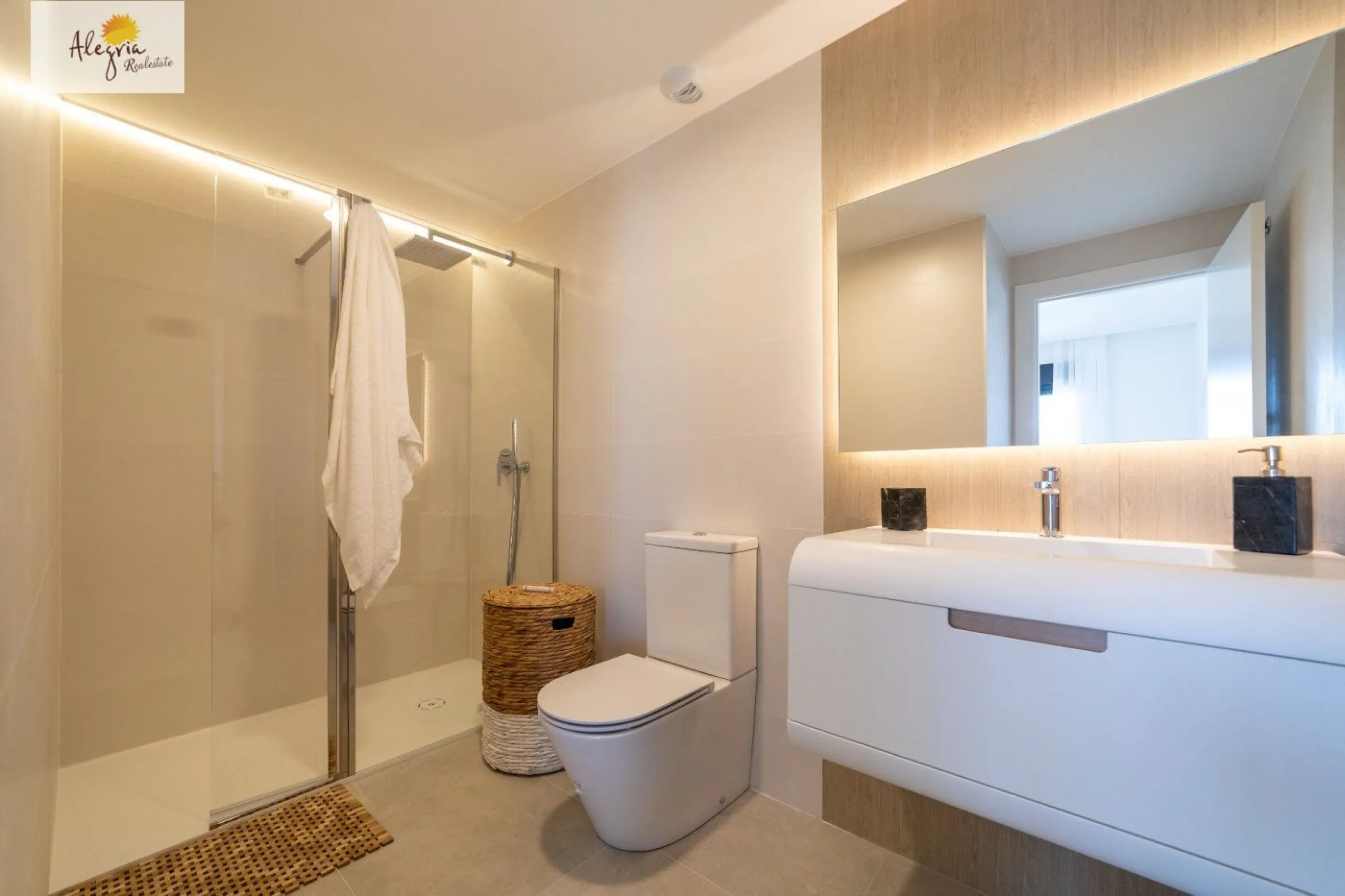 APARTAMENTOS EN OBRA NUEVA EN GRAN ALACANT EN VENTA
