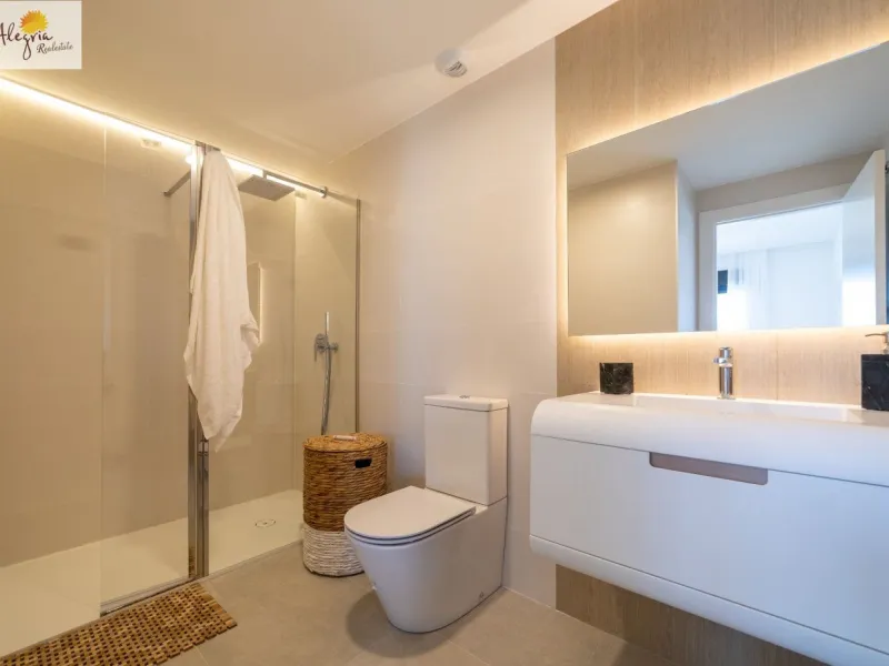 APARTAMENTOS EN OBRA NUEVA EN GRAN ALACANT EN VENTA