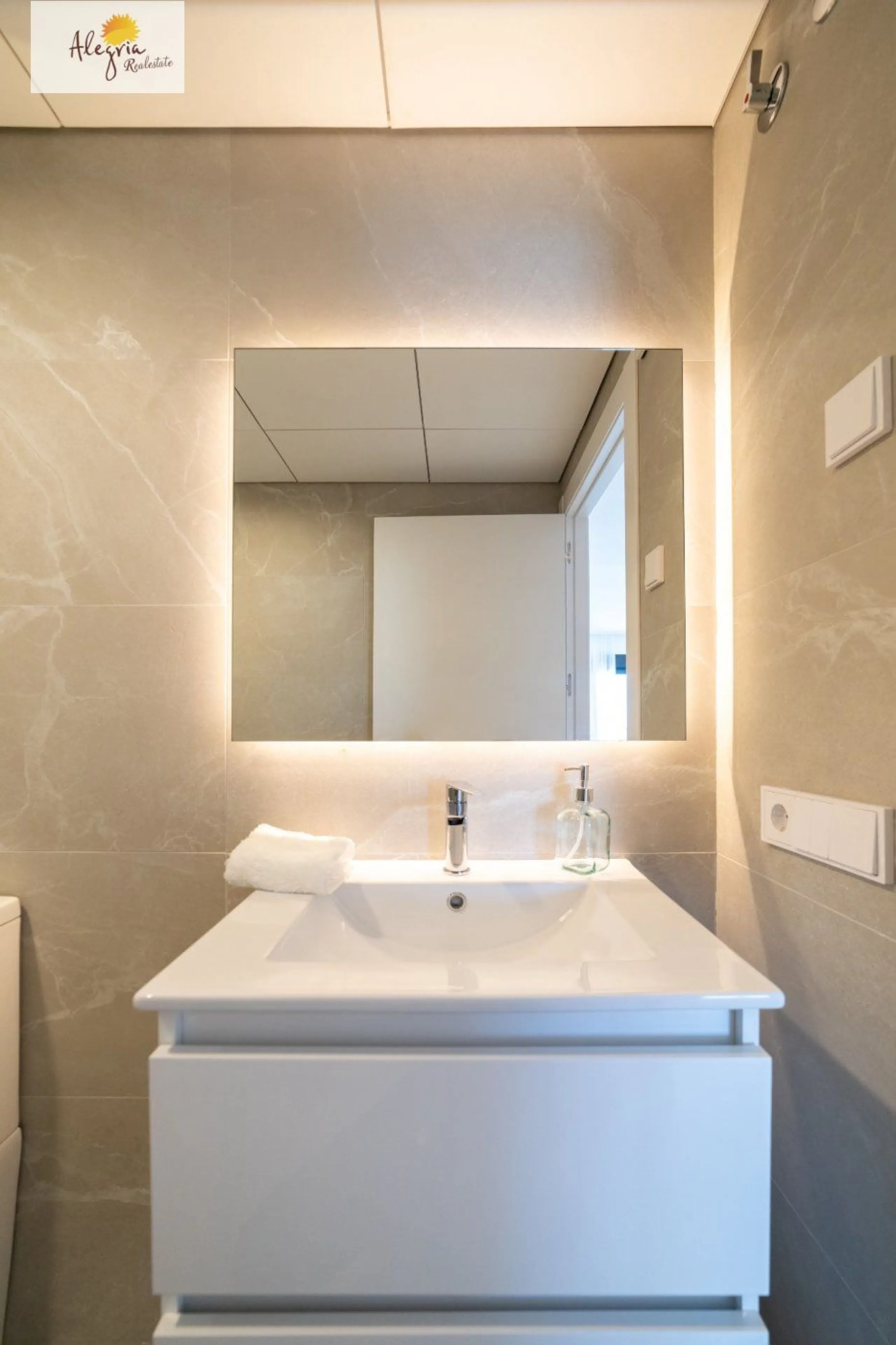 APARTAMENTOS EN OBRA NUEVA EN GRAN ALACANT EN VENTA