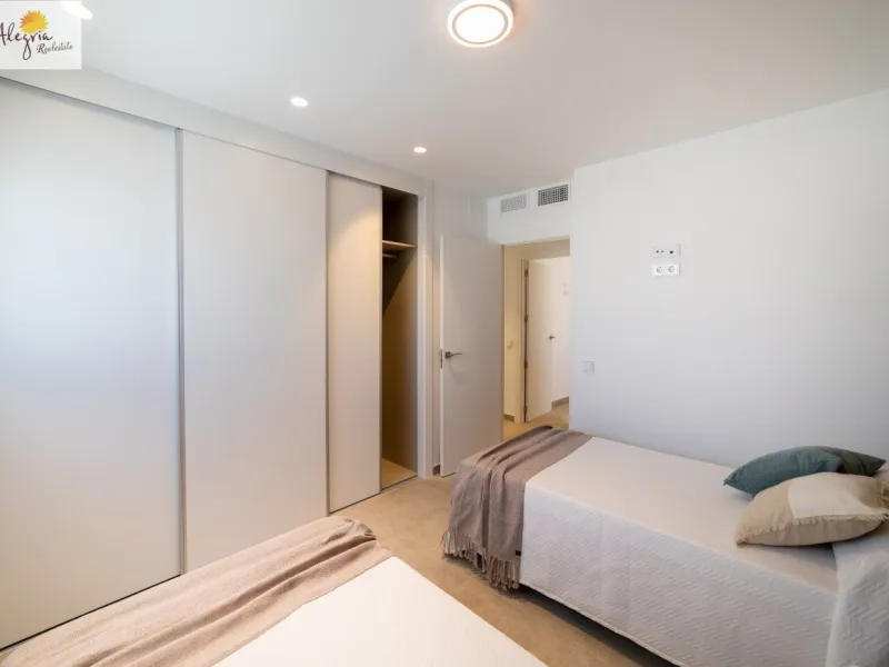 APARTAMENTOS EN OBRA NUEVA EN GRAN ALACANT EN VENTA