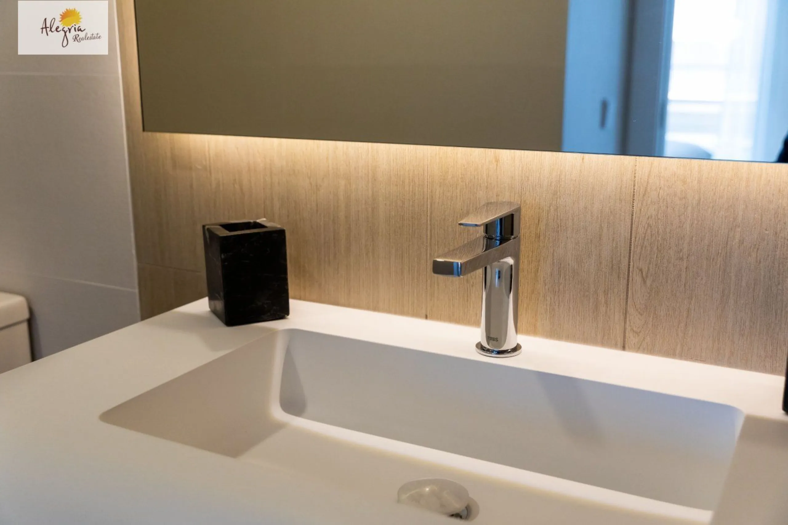 APARTAMENTOS EN OBRA NUEVA EN GRAN ALACANT EN VENTA