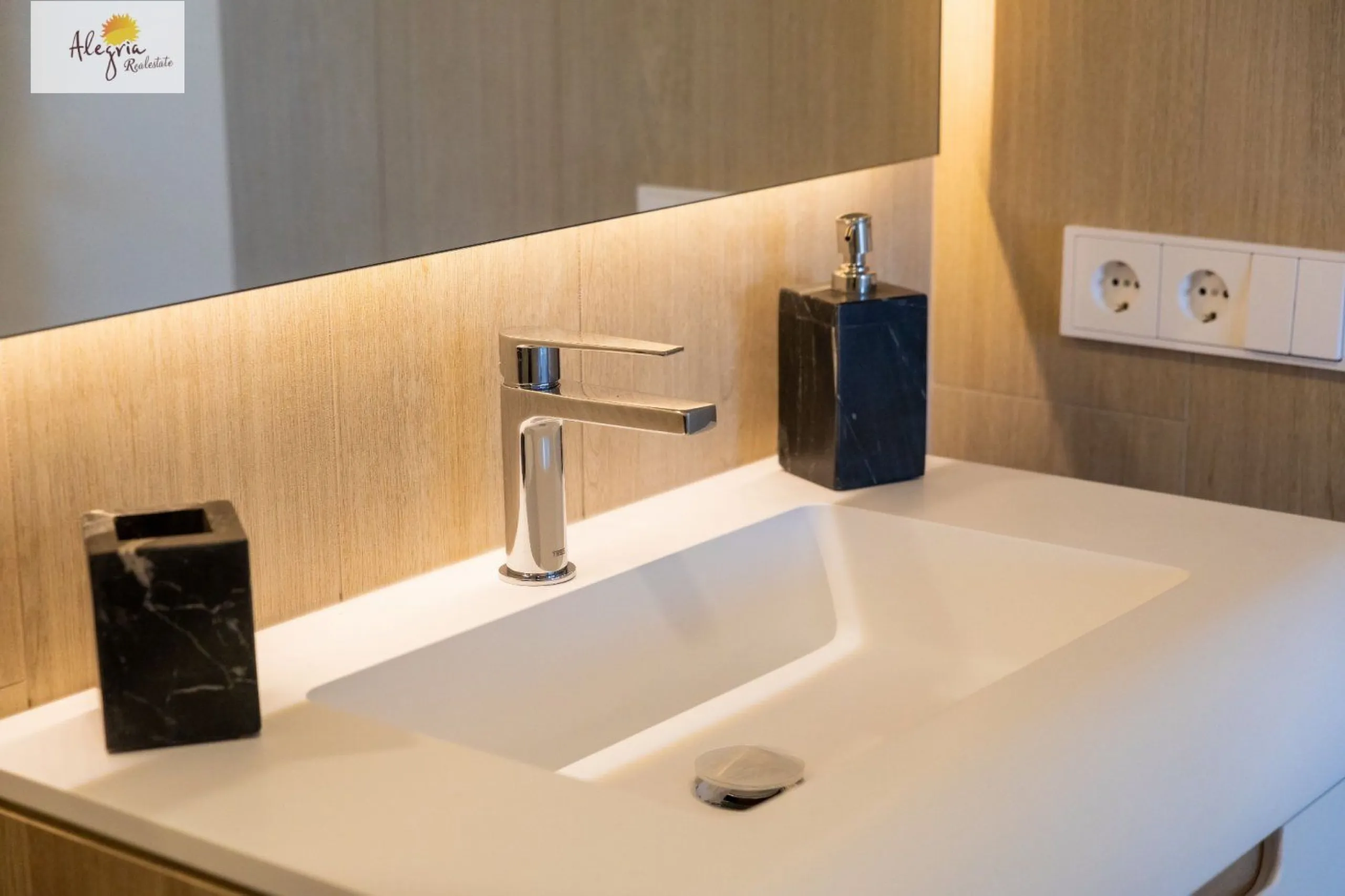 APARTAMENTOS EN OBRA NUEVA EN GRAN ALACANT EN VENTA