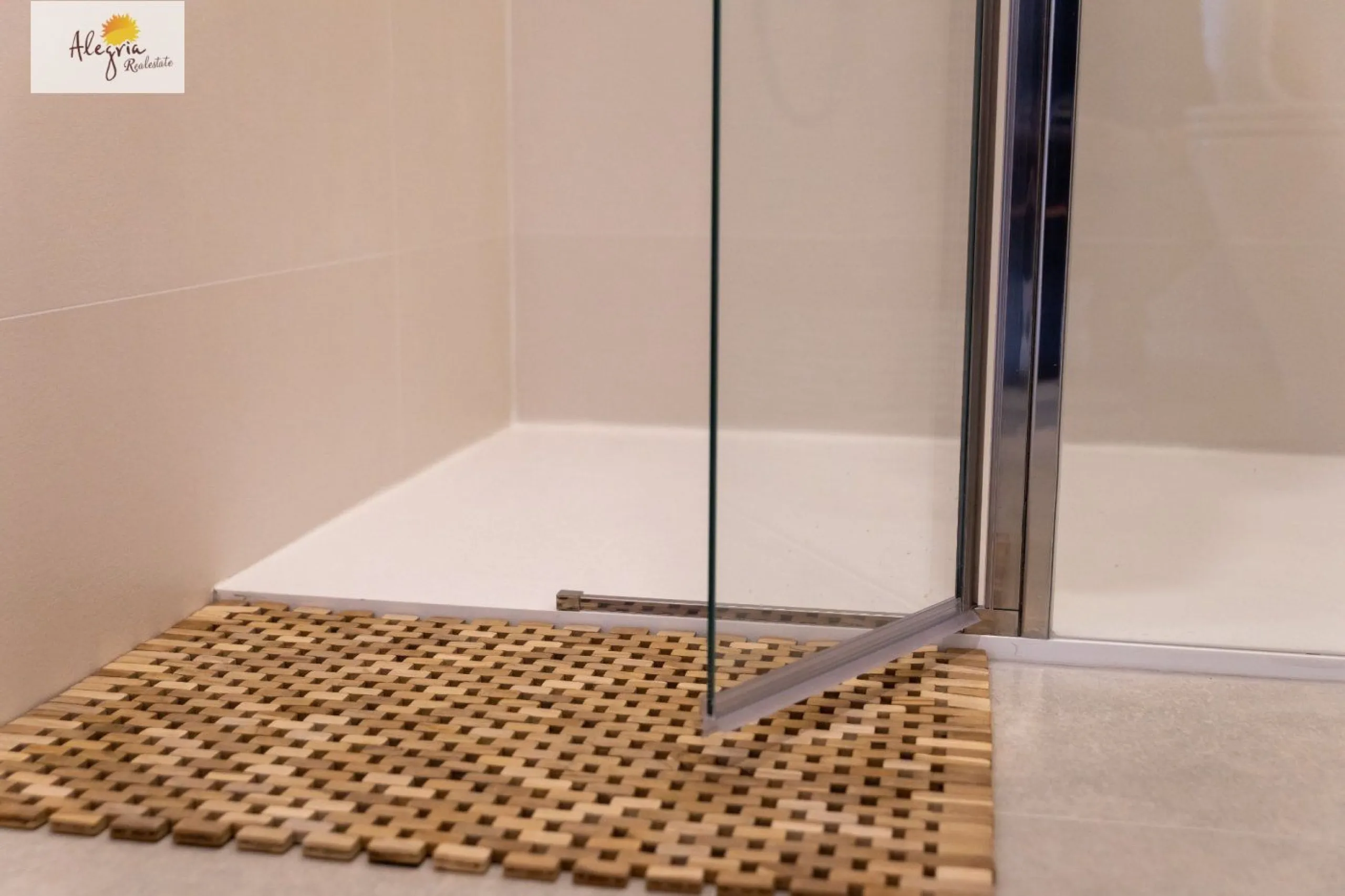 APARTAMENTOS EN OBRA NUEVA EN GRAN ALACANT EN VENTA