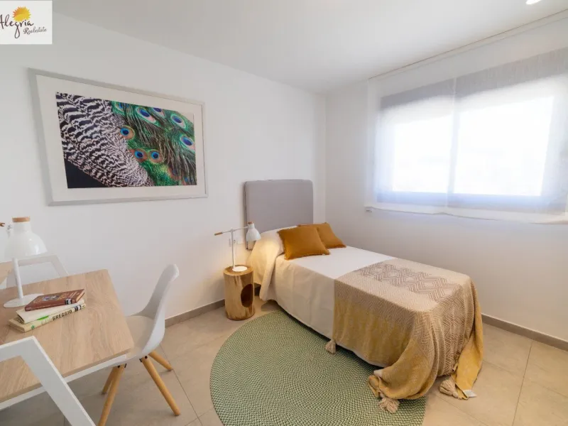 APARTAMENTOS EN OBRA NUEVA EN GRAN ALACANT EN VENTA