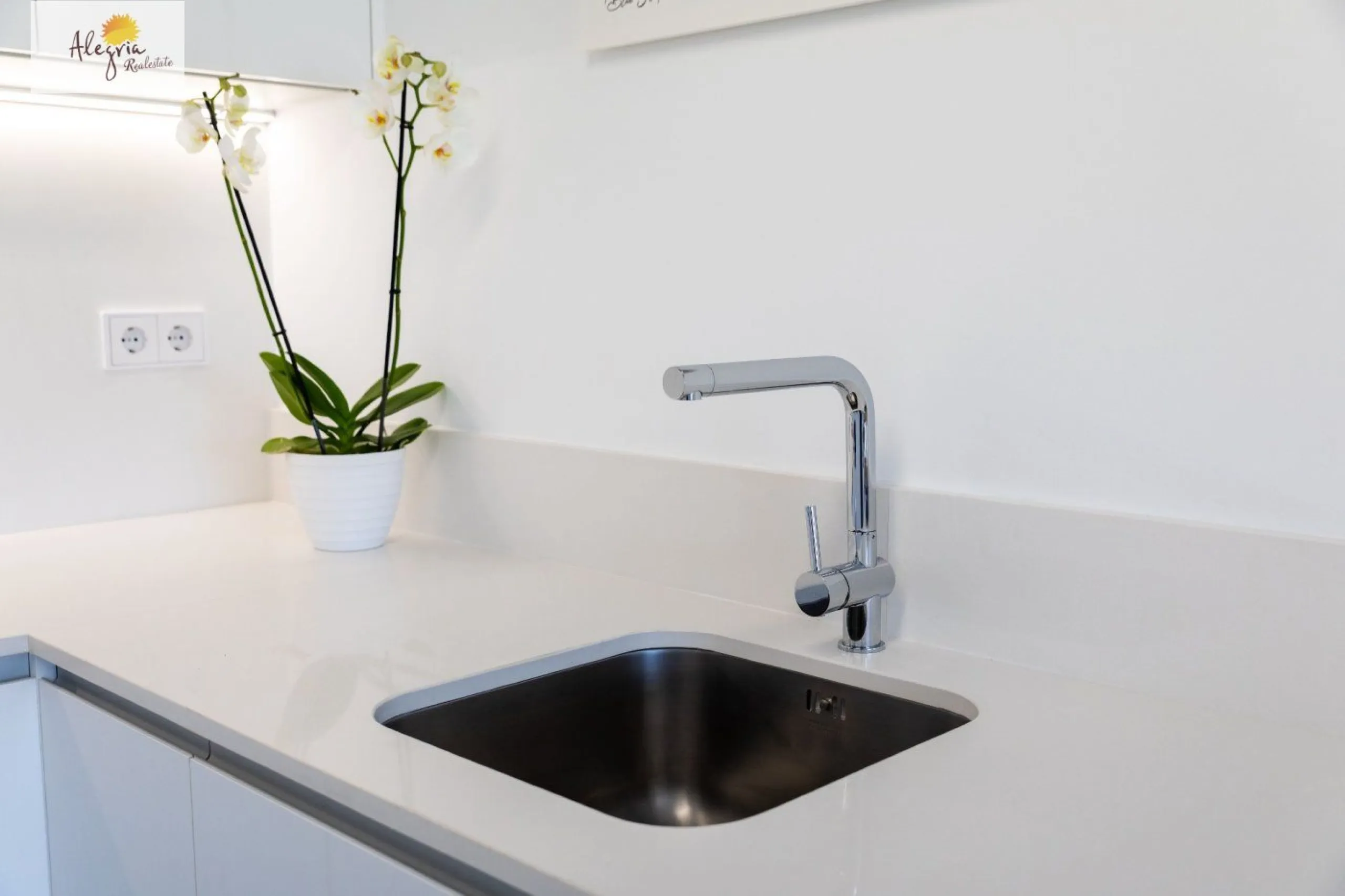 APARTAMENTOS EN OBRA NUEVA EN GRAN ALACANT EN VENTA