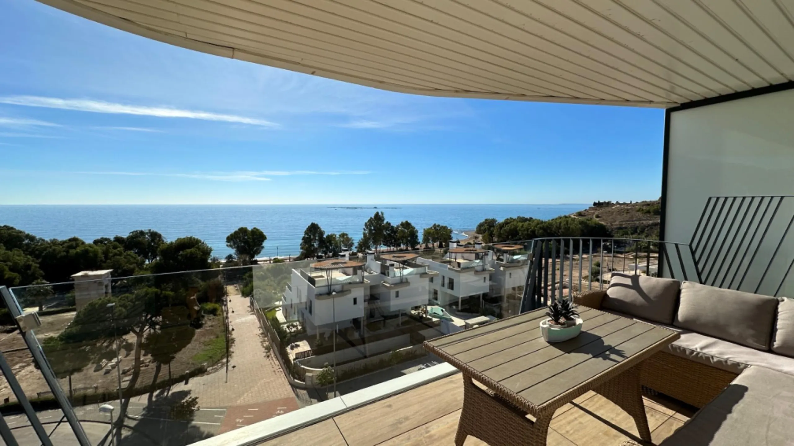 PENTHOUSE with incredible views IN Vilajoiosa