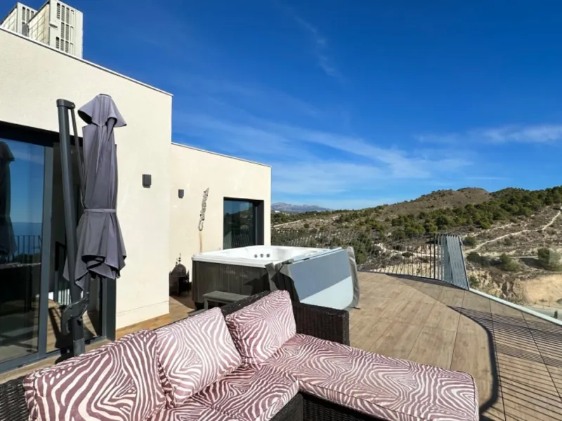 PENTHOUSE with incredible views IN Vilajoiosa