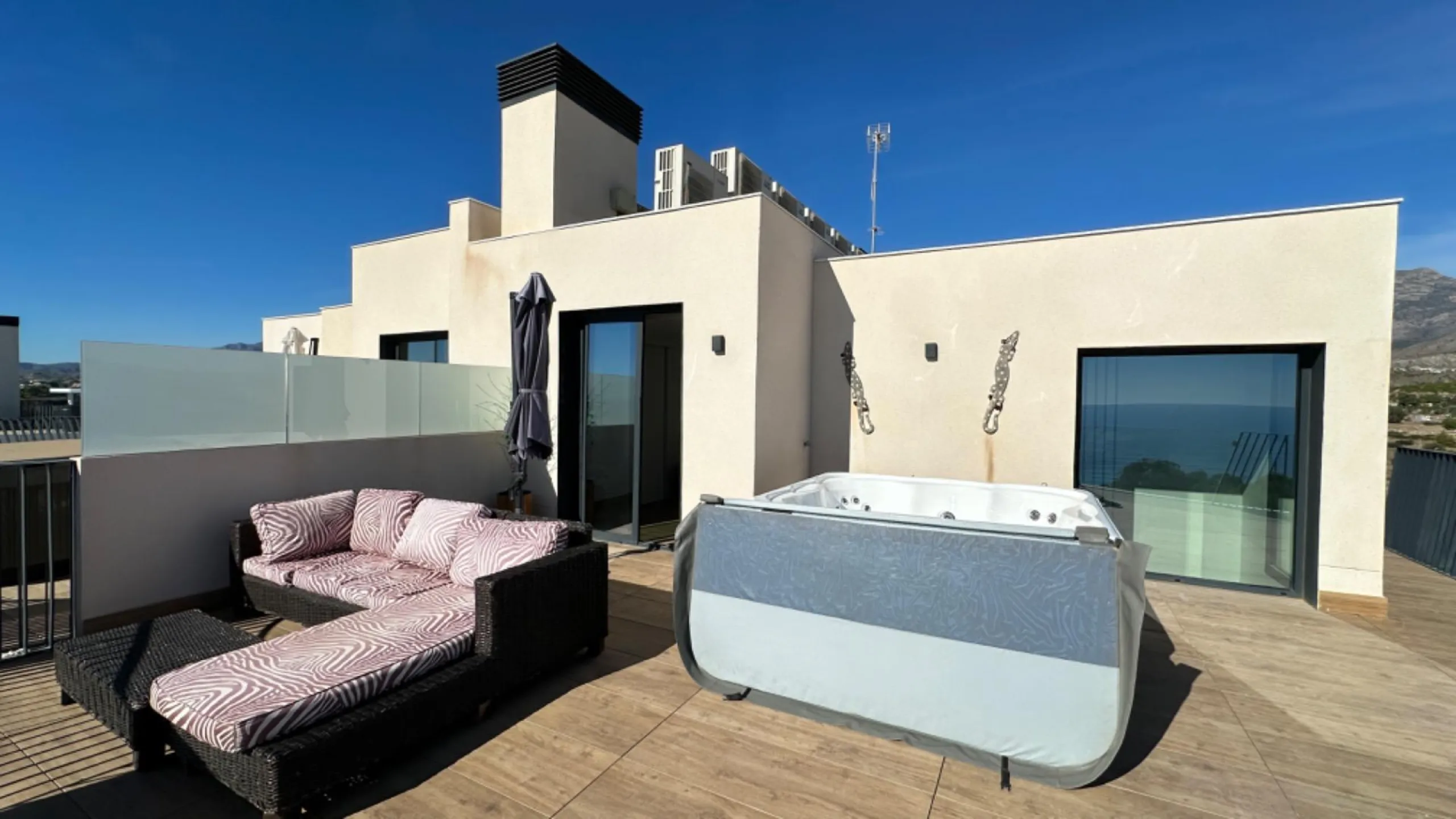 PENTHOUSE with incredible views IN Vilajoiosa