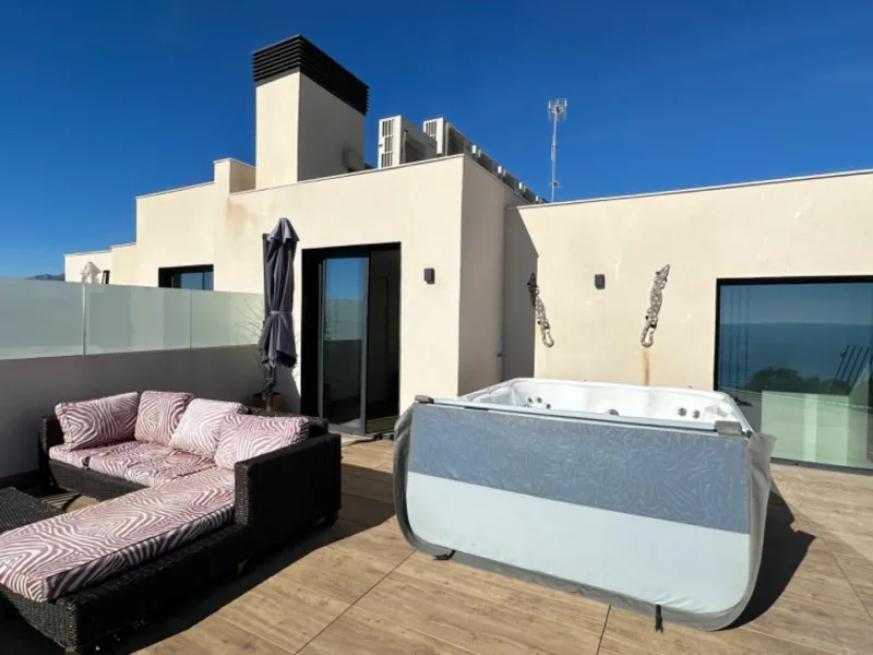 PENTHOUSE with incredible views IN Vilajoiosa