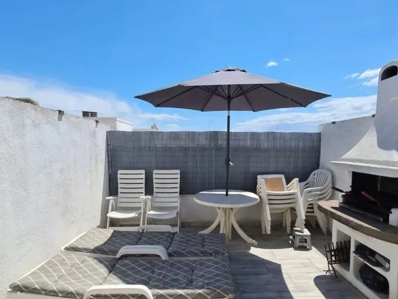 Renovated and Bright Duplex in Pineda de Mar with Large Terraces