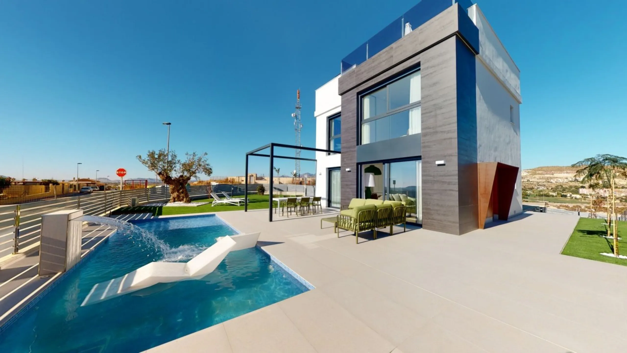 Villas de obra nueva con piscina privada