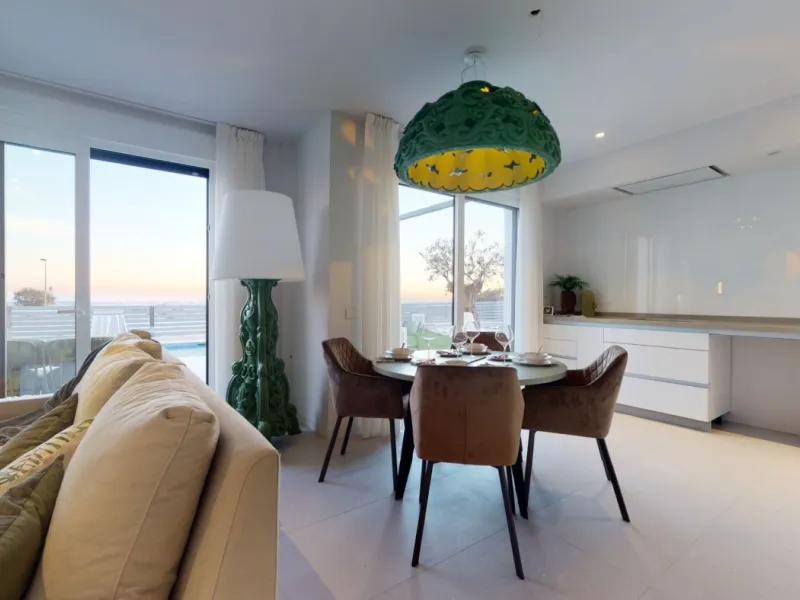 Villas de obra nueva con piscina privada