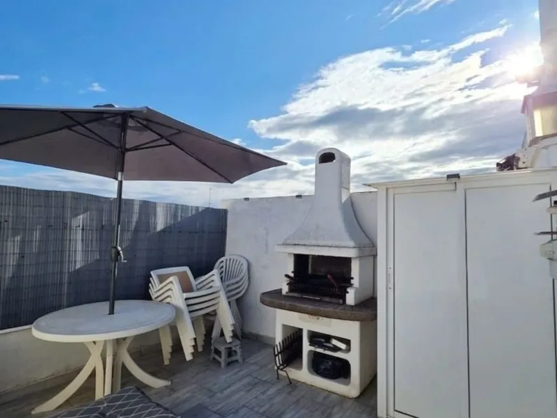 Renovated and Bright Duplex in Pineda de Mar with Large Terraces