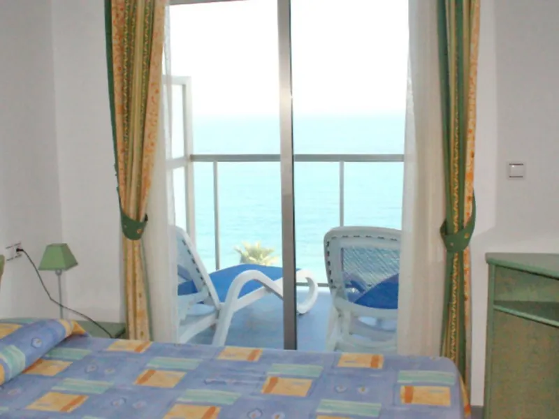 Apartamento de 2 dormitorios en primera línea de playa