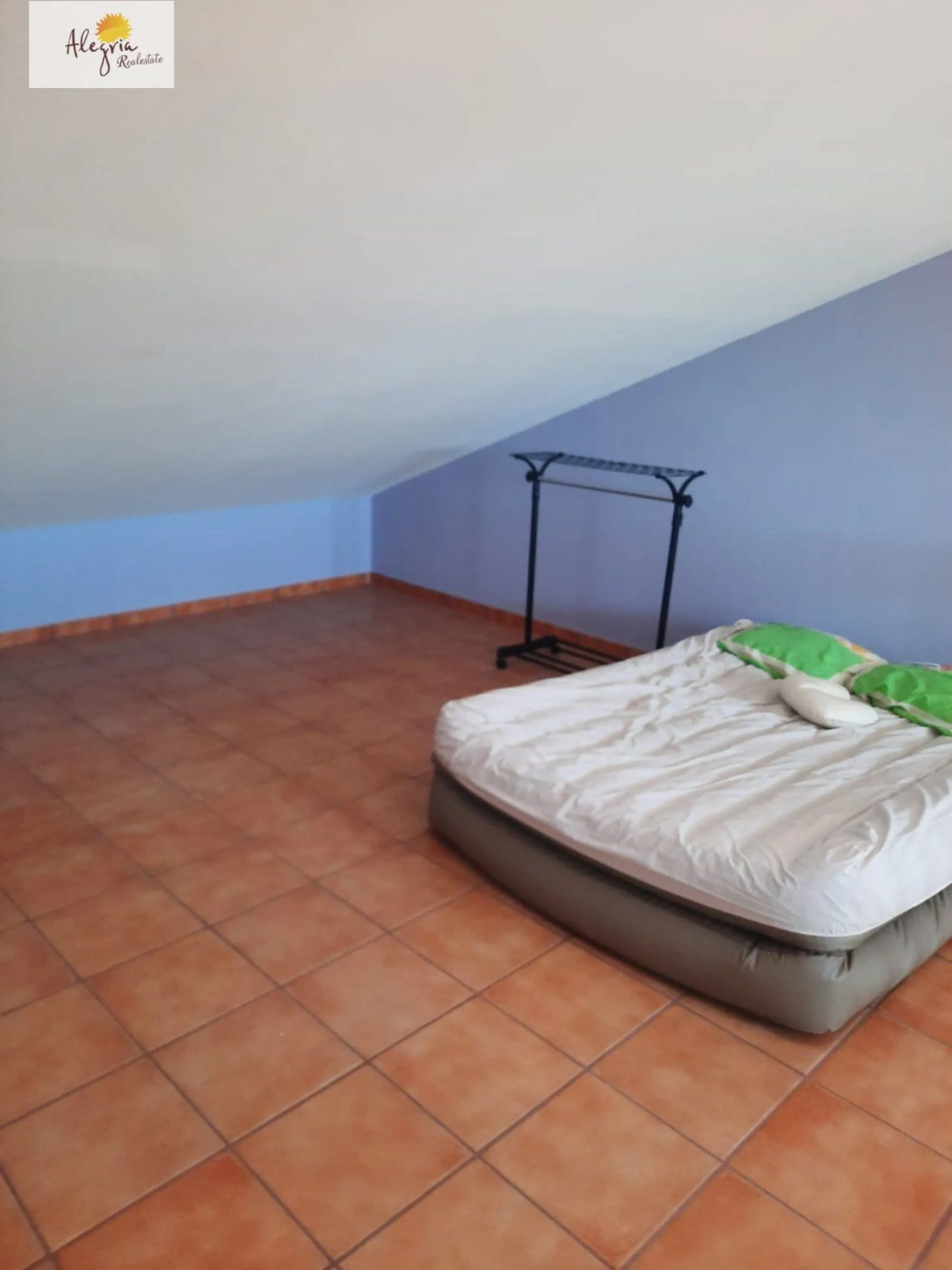 Chalet Adosado en venta de 3 Habitaciones en Canet dBerenguer