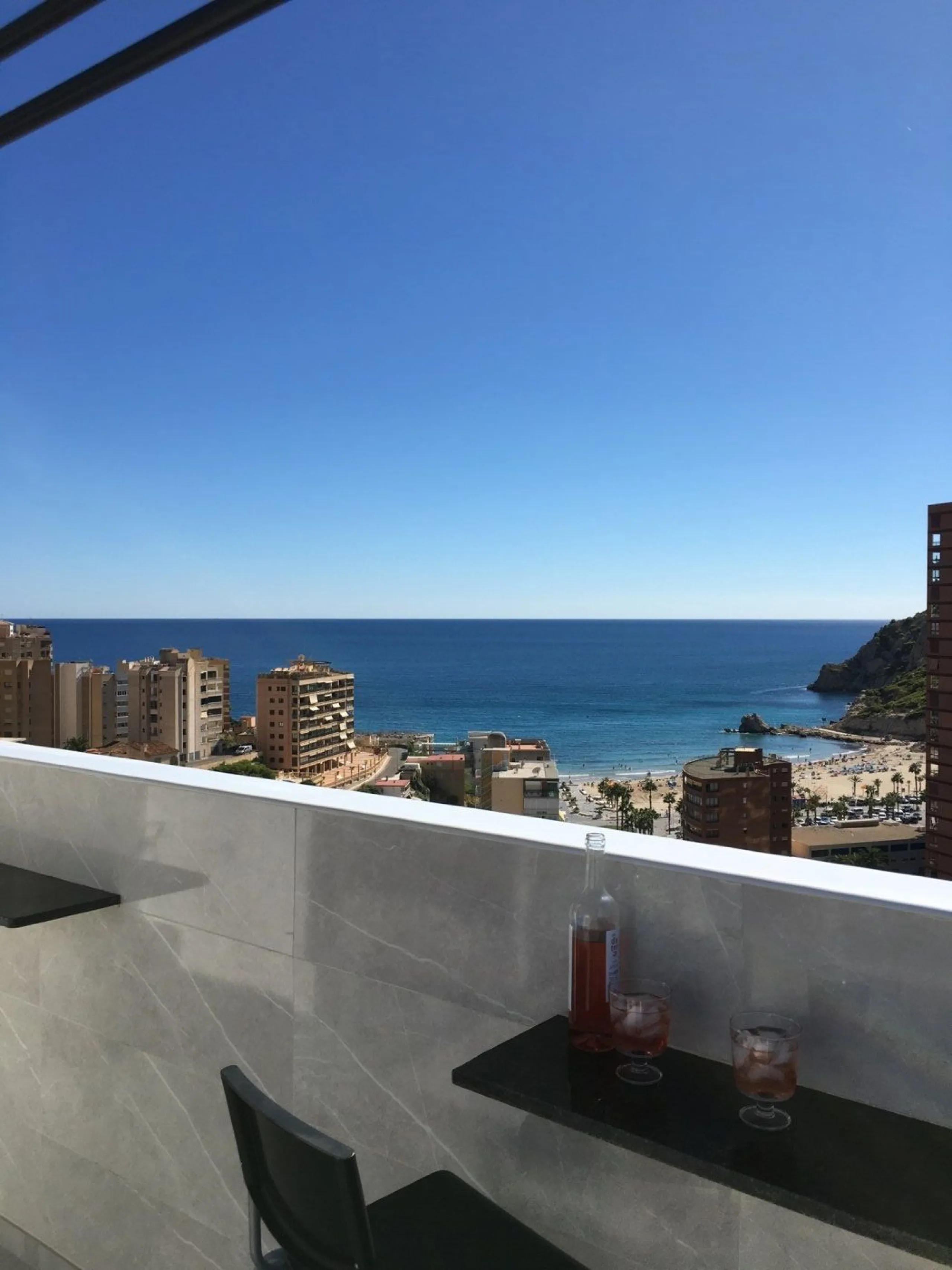 MARVELLOUS PENTHOUSE INBENIDORM IN LA CALA WITH SEA VIEWS