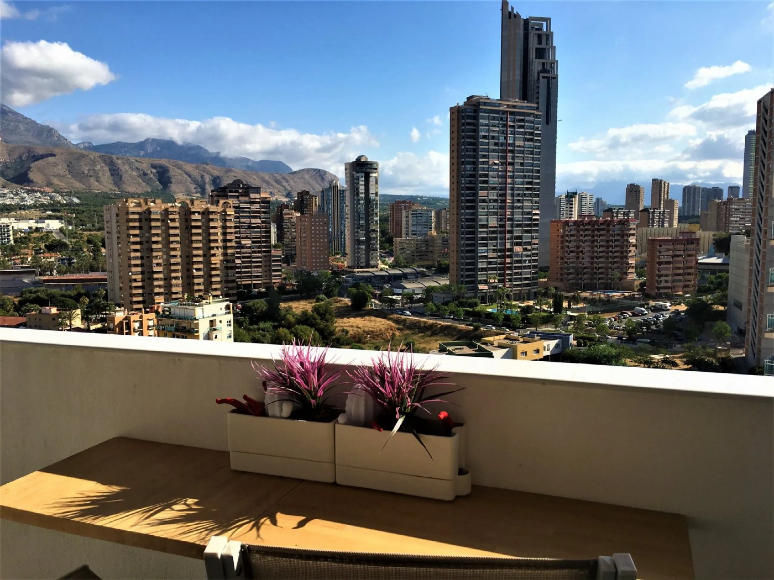 MARVELLOUS PENTHOUSE INBENIDORM IN LA CALA WITH SEA VIEWS