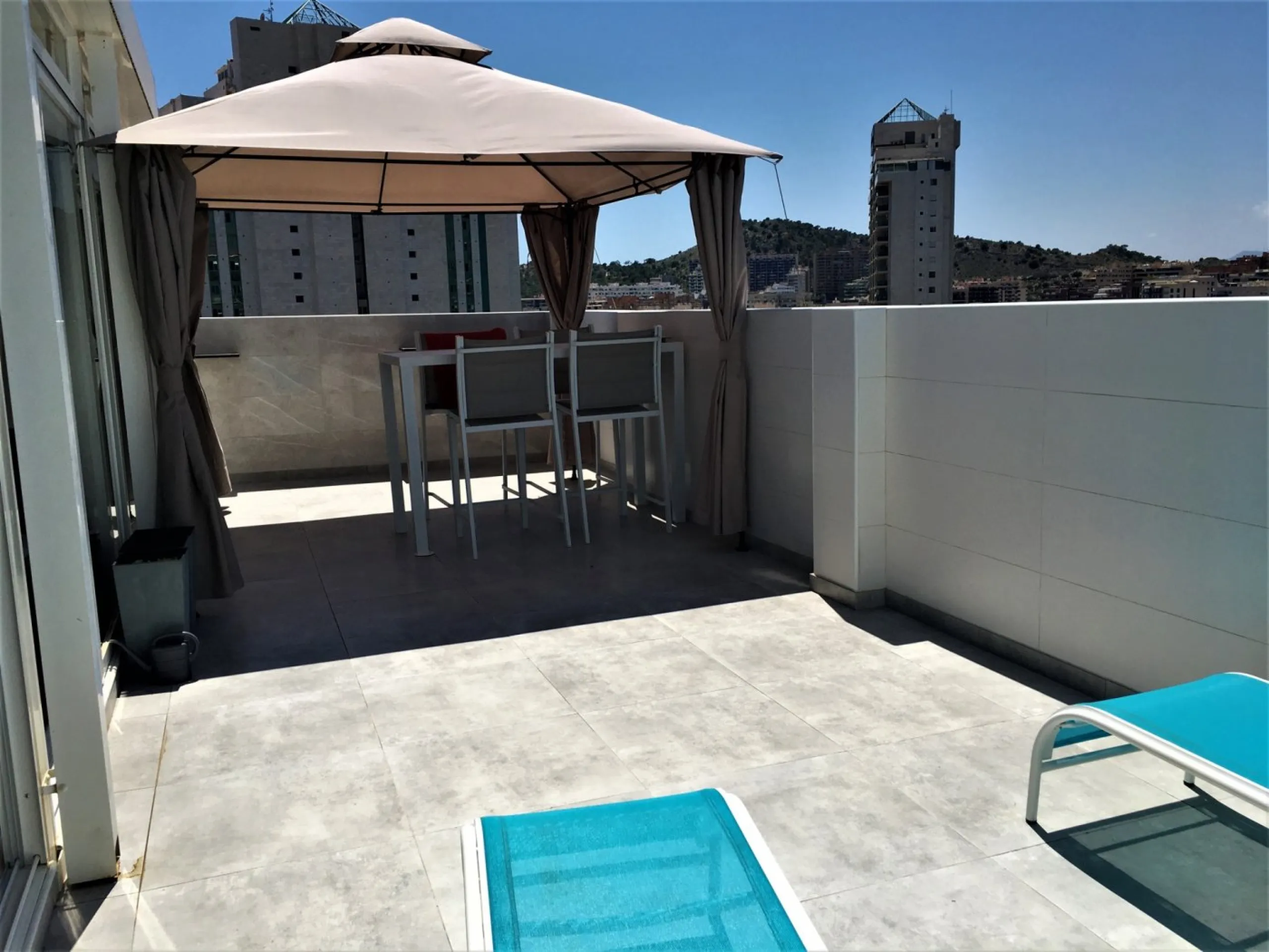 MARVELLOUS PENTHOUSE INBENIDORM IN LA CALA WITH SEA VIEWS