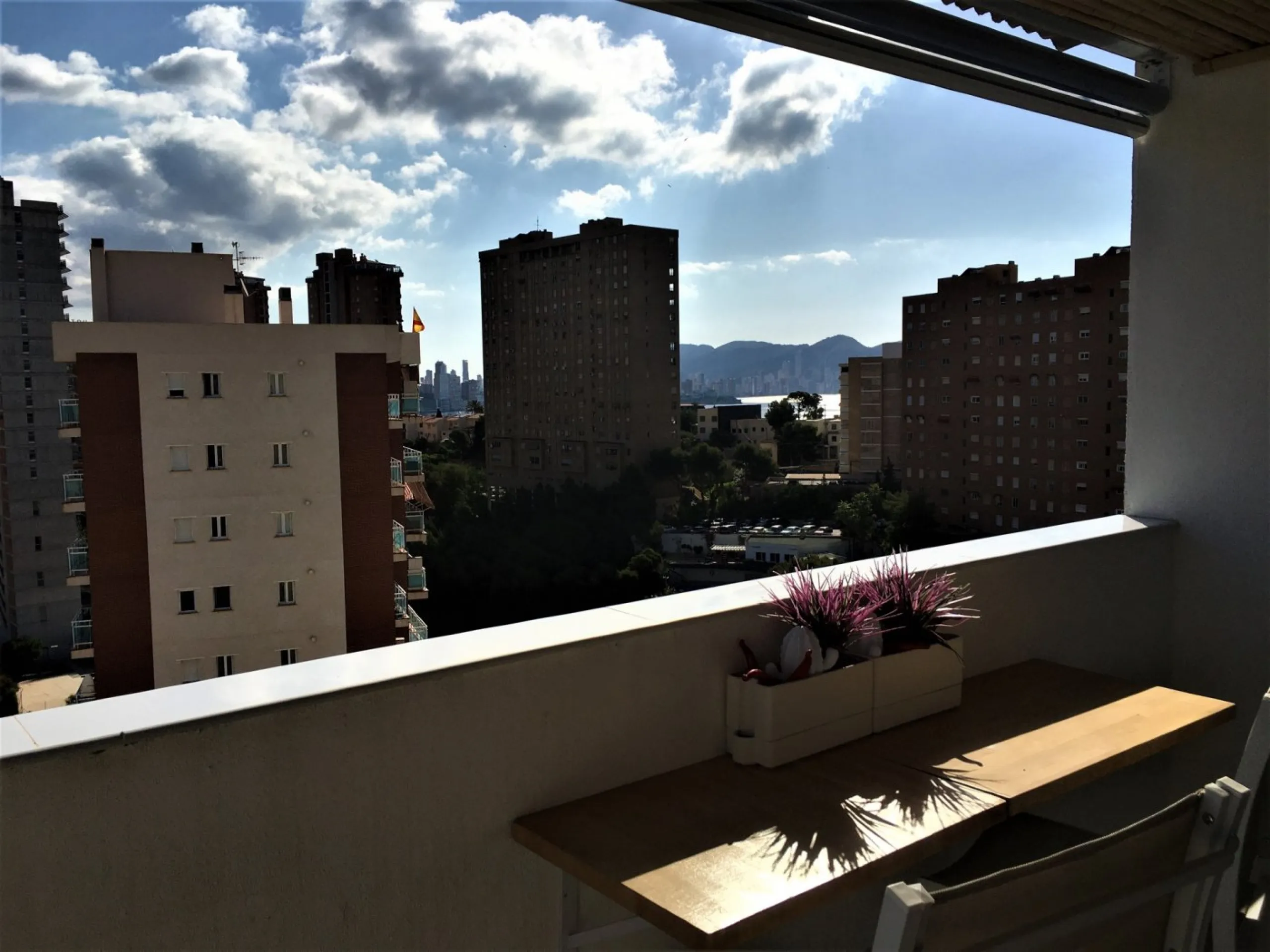 MARVELLOUS PENTHOUSE INBENIDORM IN LA CALA WITH SEA VIEWS