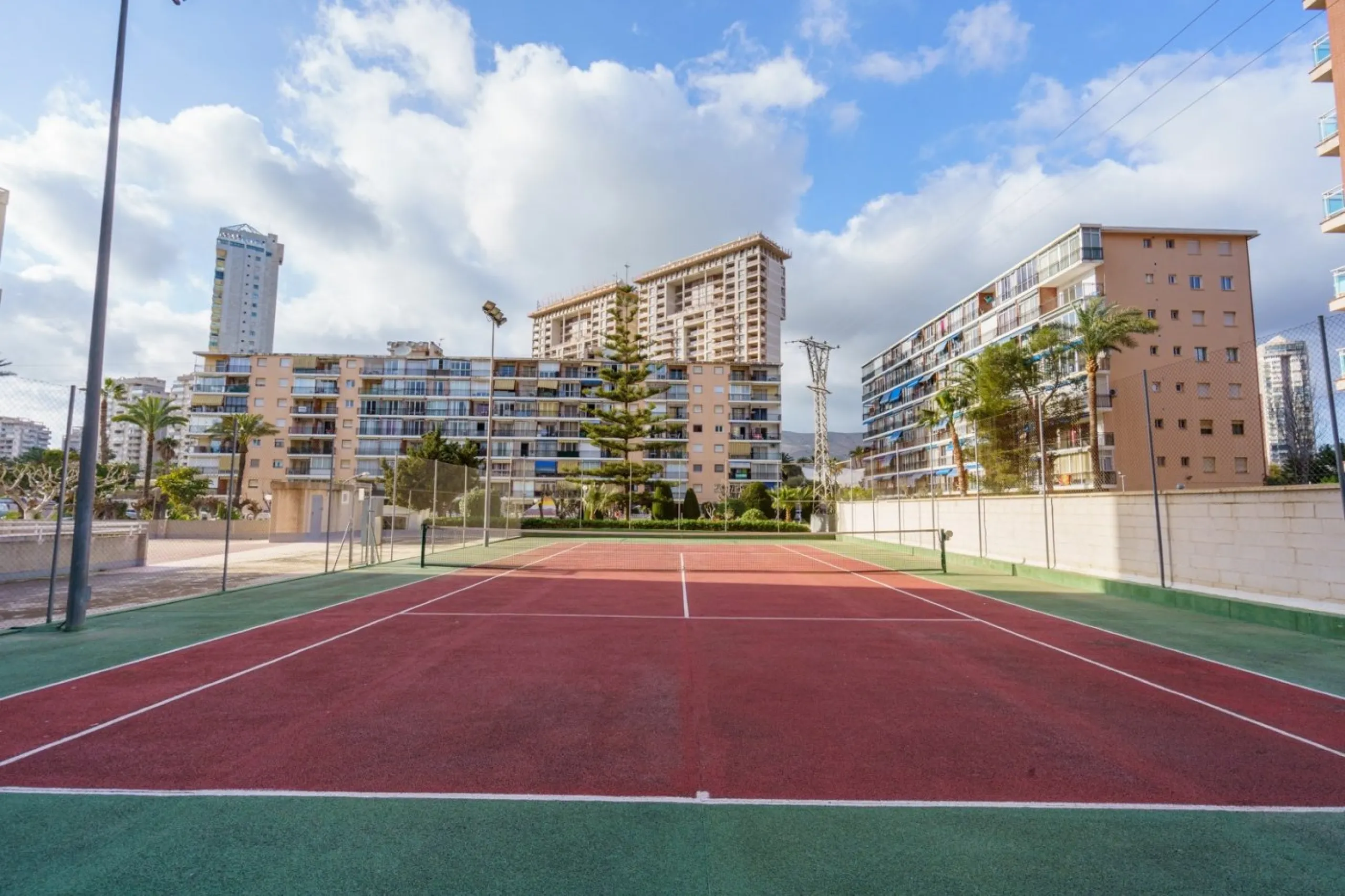 MARVELLOUS PENTHOUSE INBENIDORM IN LA CALA WITH SEA VIEWS