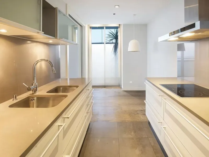 Exclusive seafront apartment with panoramic terrace in Barcelona
