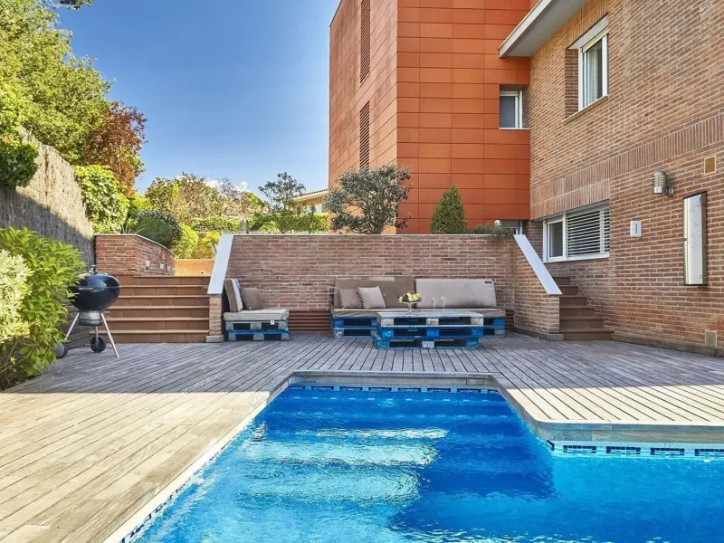Exclusive house with garden and pool in Can Trabal, next to Sant Cugat Golf