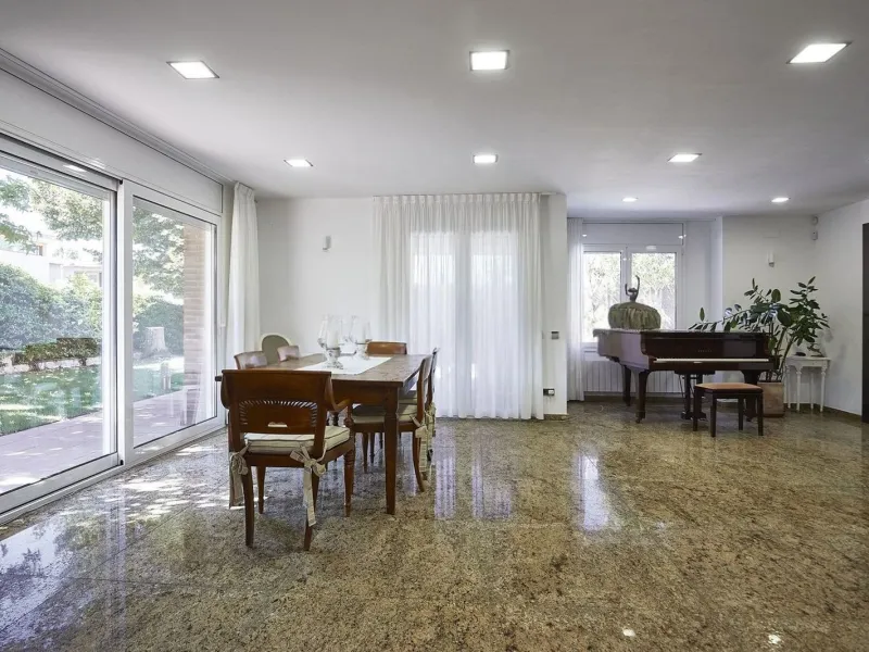 Exclusive house with garden and pool in Can Trabal, next to Sant Cugat Golf