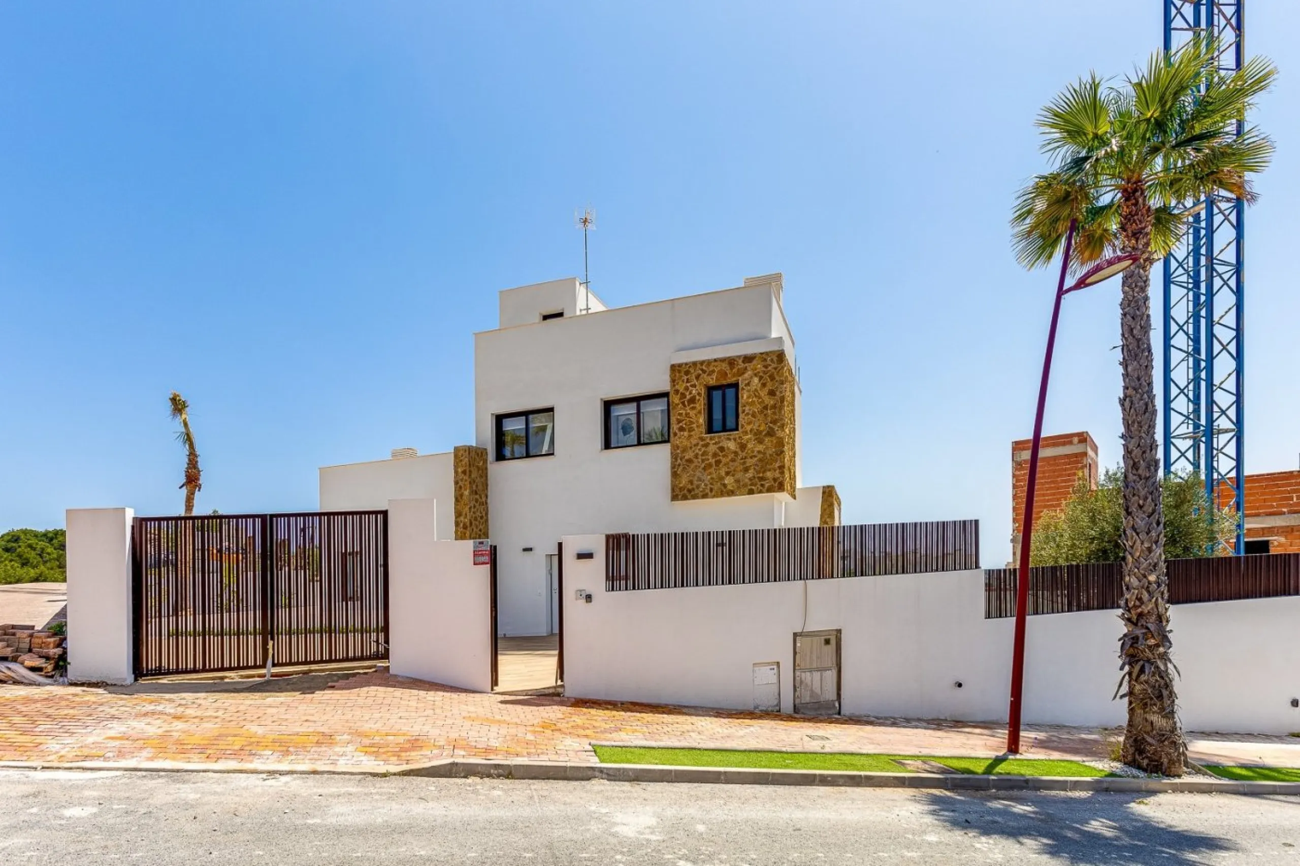 Villas with pool in Sea Hills Finestrat
