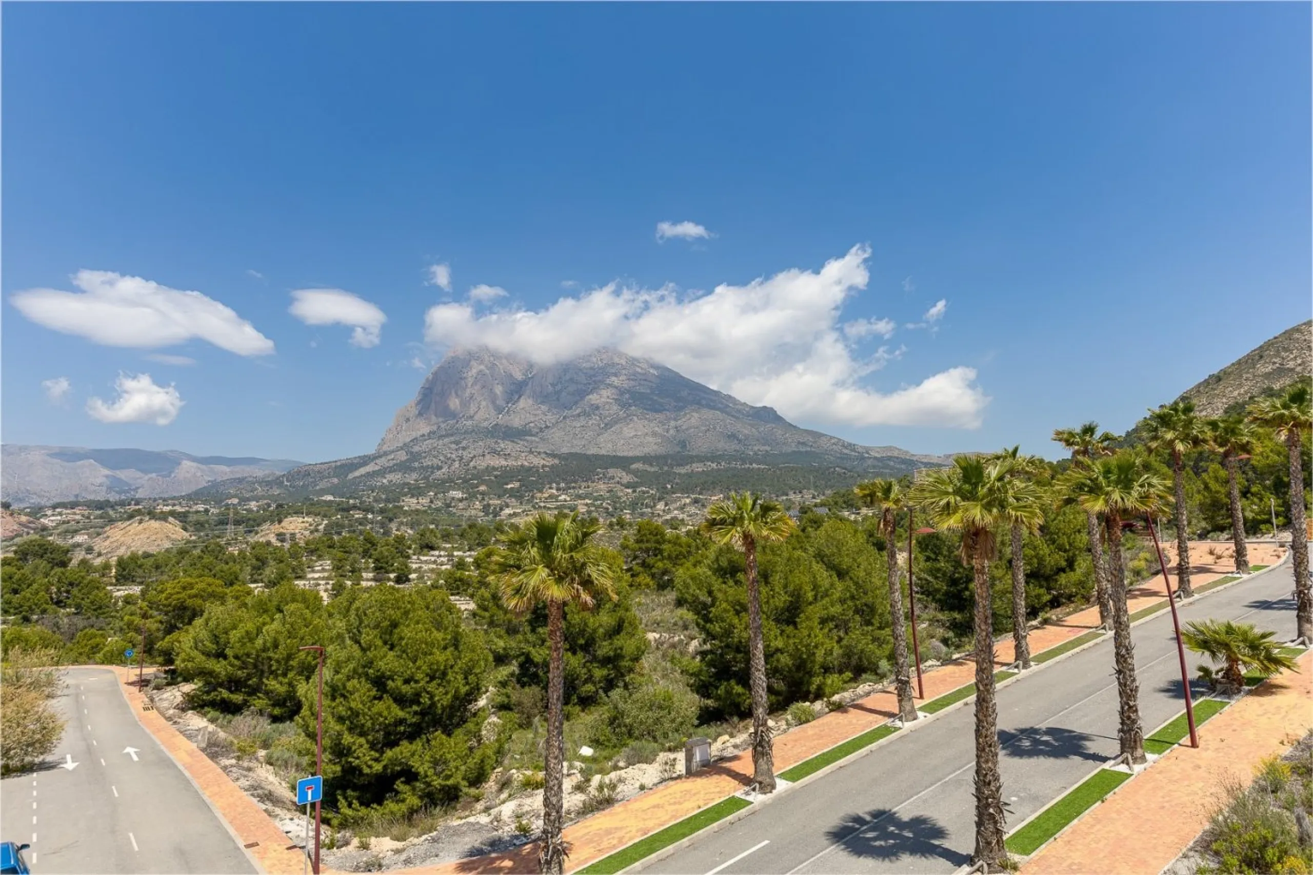 Villas with pool in Sea Hills Finestrat