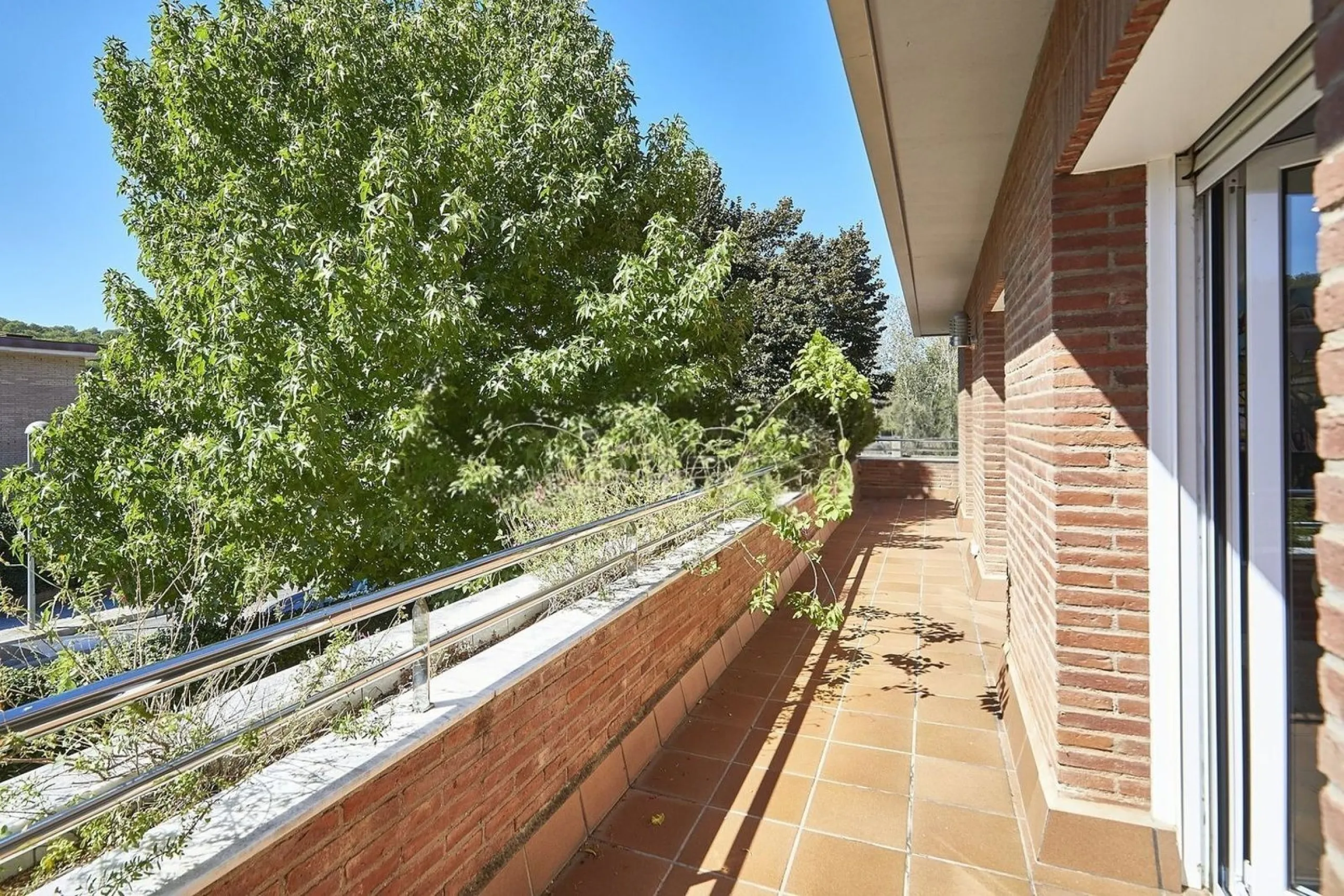 Exclusive house with garden and pool in Can Trabal, next to Sant Cugat Golf
