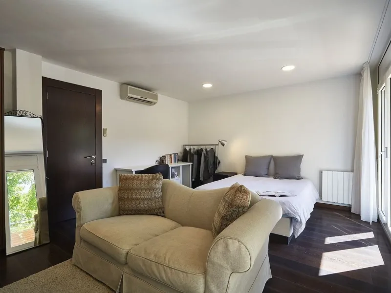Exclusive house with garden and pool in Can Trabal, next to Sant Cugat Golf