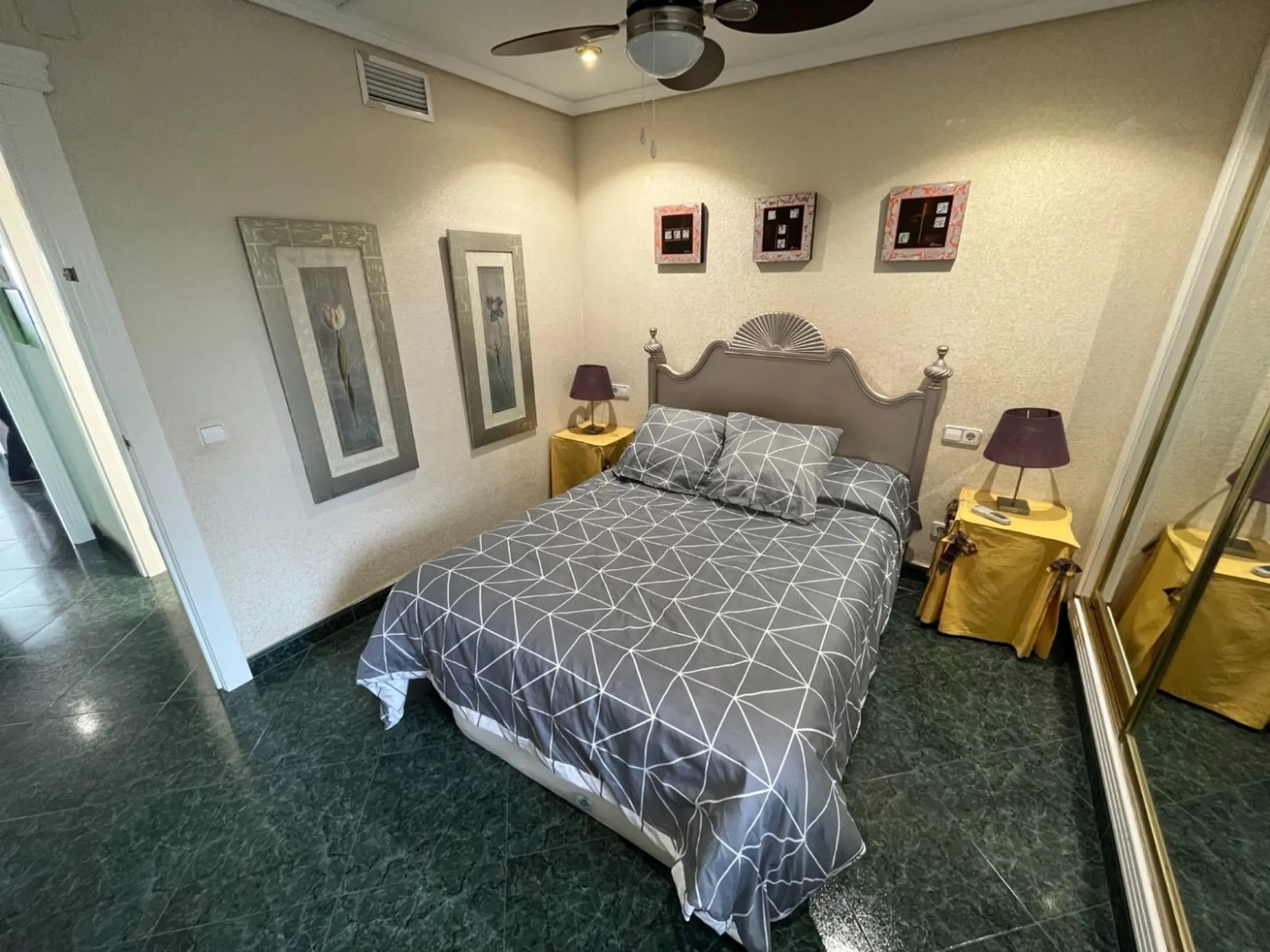 Great apartment with sea views