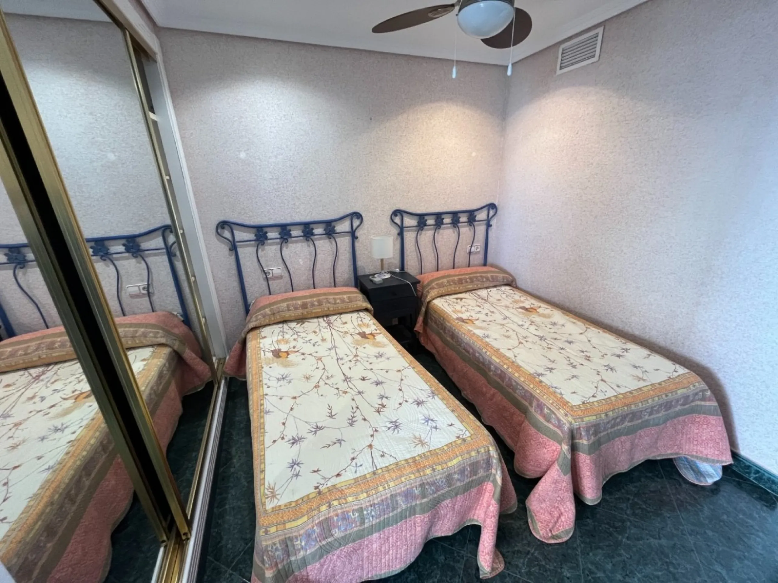 Great apartment with sea views
