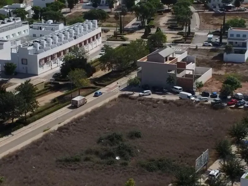 EXCELENTE NUEVO COMPLEJO DE ADOSADOS EN PUIG DE SANTA MARIA