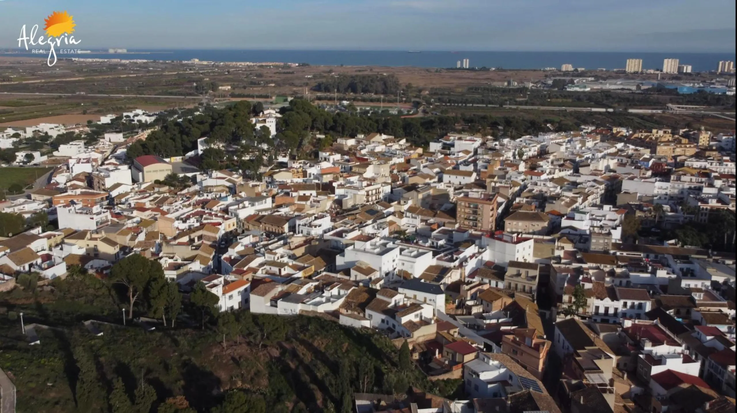 EXCELENTE NUEVO COMPLEJO DE ADOSADOS EN PUIG DE SANTA MARIA