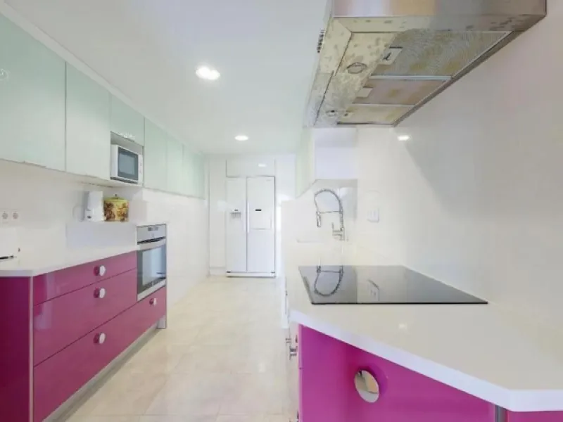 EXCLUSIVA VILLA EN VENTA EN CALPE CON MARAVILLOSAS VISTAS AL MAR