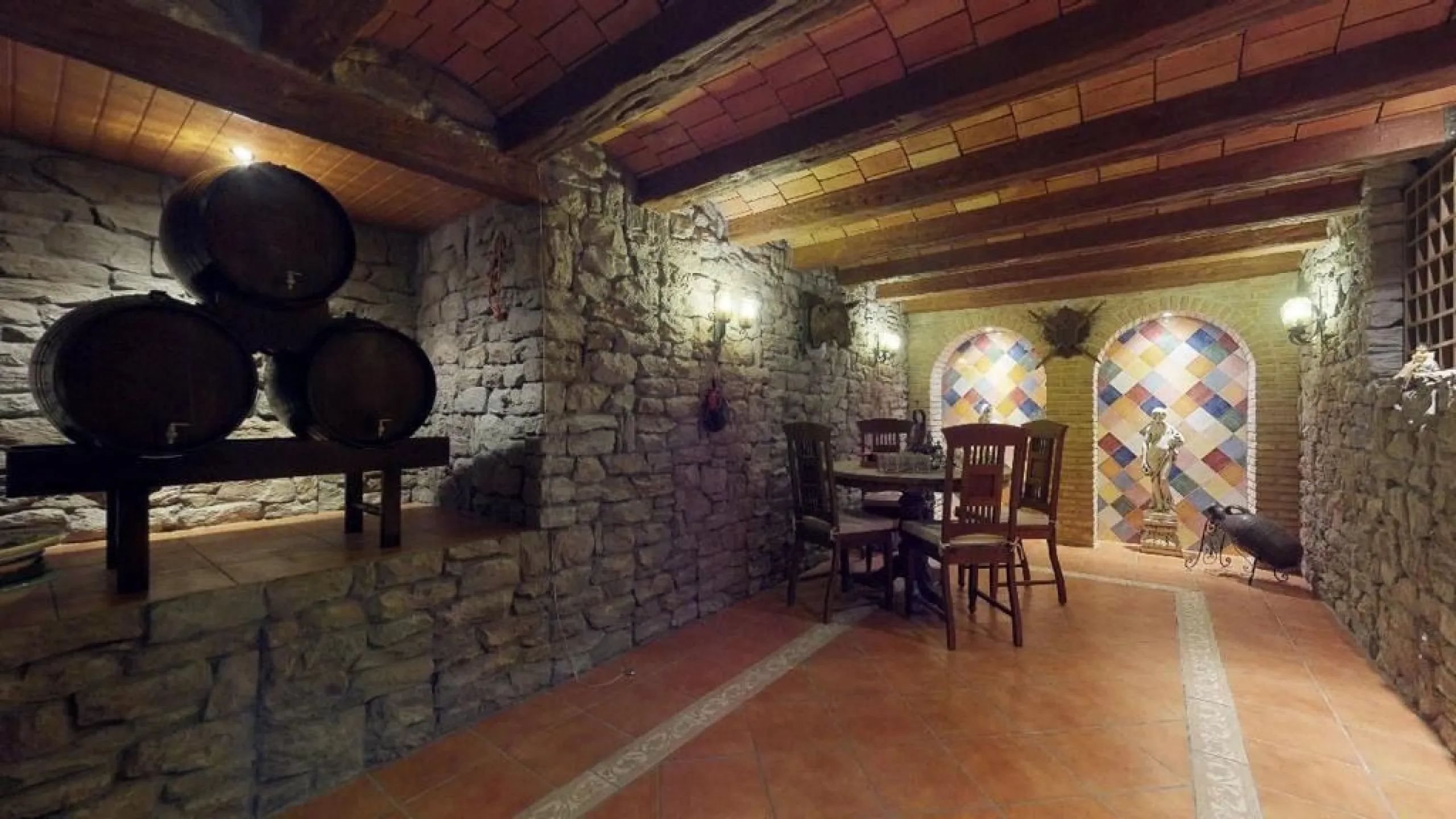 EXCLUSIVA VILLA EN VENTA EN CALPE CON MARAVILLOSAS VISTAS AL MAR